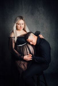 babybauch fotoshooting mit mann